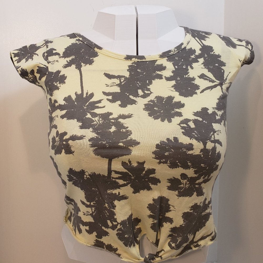 AS ORIGINAL Cropped Front Tied Top Small